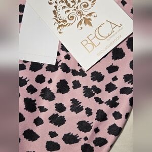 Becca Bikini SET size Medium NWT Saffari/ Leppard